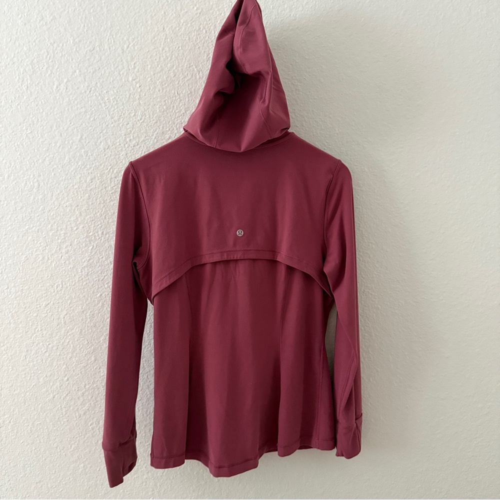 Lululemon Define Hooded Jacket in Moss Rose